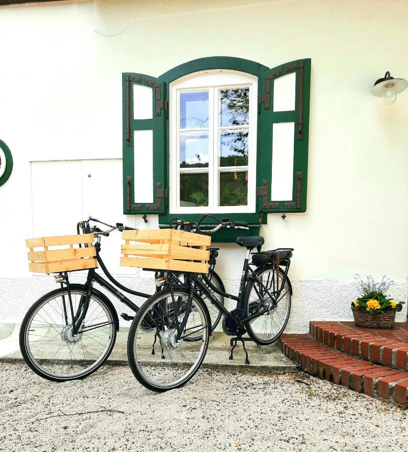 Landsitz Oberhof Petit Hotel Muggendorf  Buitenkant foto