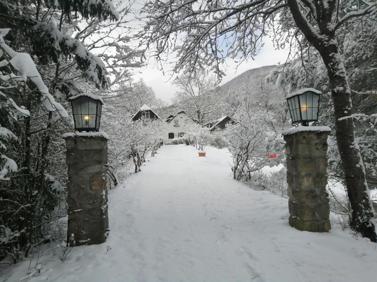 Landsitz Oberhof Petit Hotel Muggendorf  Buitenkant foto