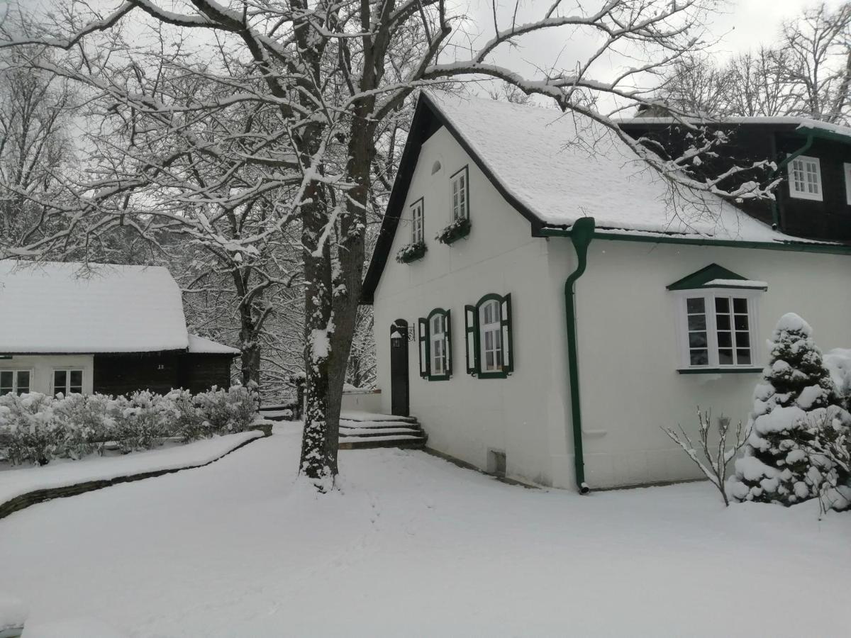 Landsitz Oberhof Petit Hotel Muggendorf  Buitenkant foto